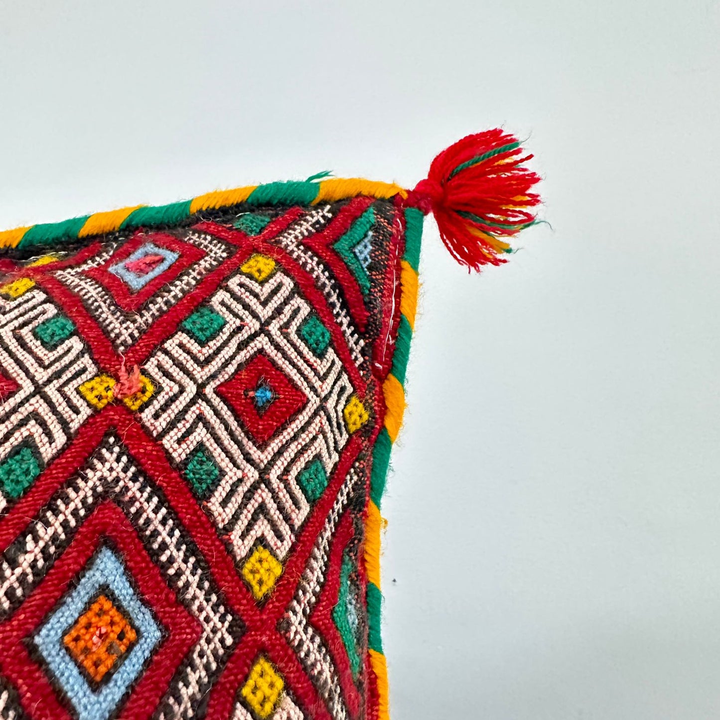 Moroccan Elegance Handmade Vintage Pillows - Woven Moroccan pillow - Moroccan decor - Berber pillow - boho pillow cover