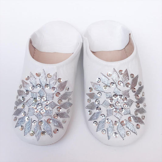 Moroccan Sequin Babouche Slippers, Moroccan Slippers, Handmade Slippers, Leather Slippers, leather mules, artisanat morocco, slippers indoor, slippers outdoor