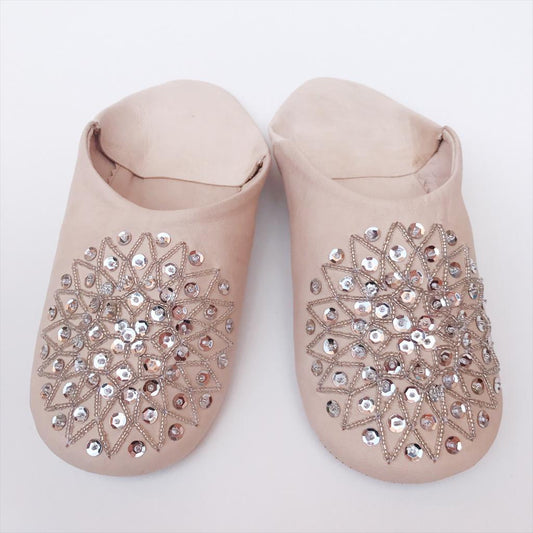 Soft Leather Moroccan Babouche, Leather Slippers,Traditional Moroccan Babouche, Sheepskin Slippers, moroccan artisanat, moroccan handcraft, handmade shoes, best gift